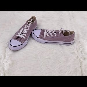 Pinkish lavender Airwalk  shoes